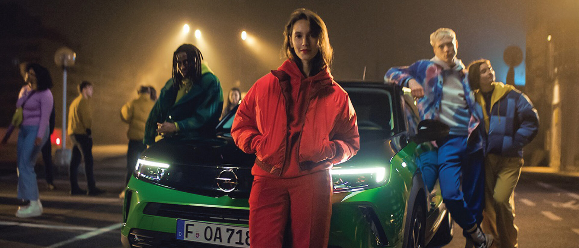 Benefits & Incentives 01 e mobility pages ev benefits incentives 2560x1098px - Benefits & Incentives