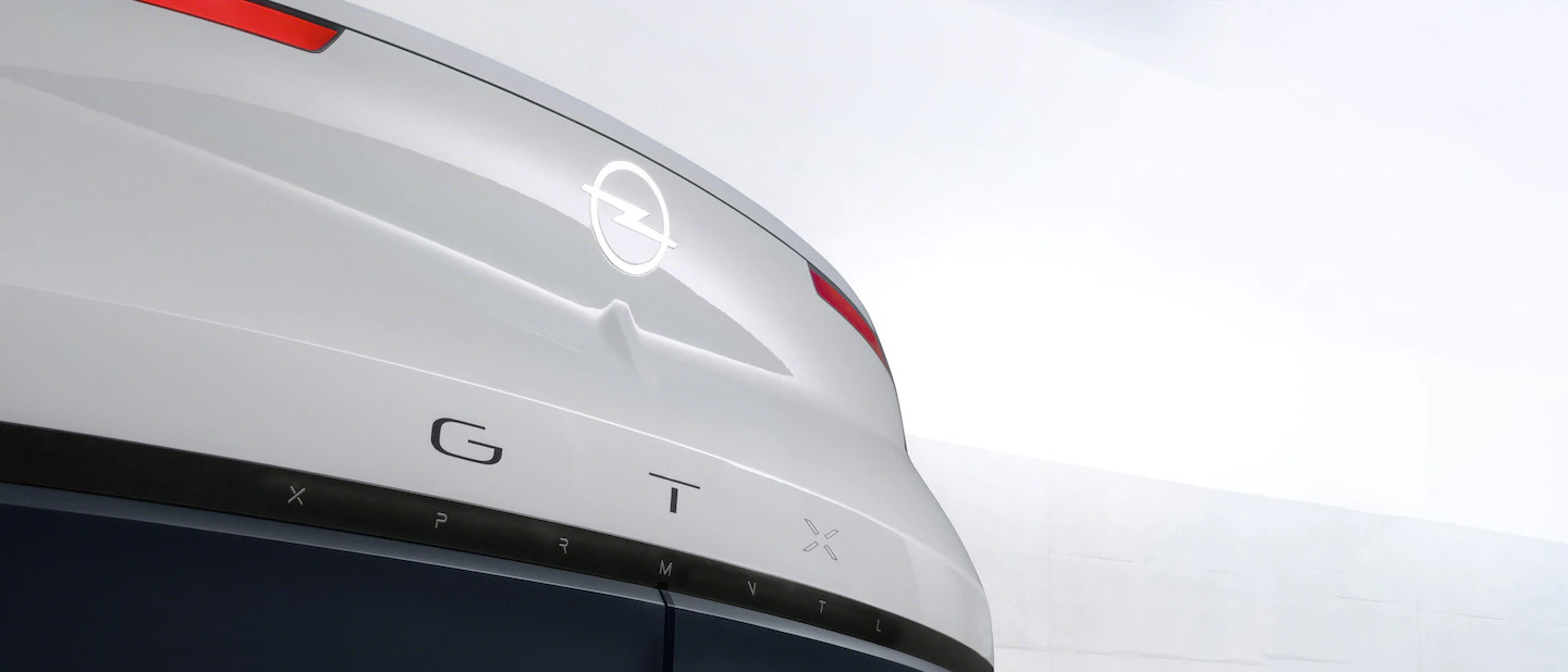 GT X Experimental opel concept cars gtx boldexterior blendingpurity 21x9 1 - GT X Experimental